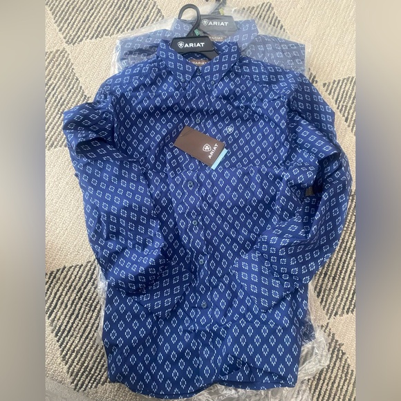 ARIAT CADE CLASSIC FIT NAVY PRINT - MENS SHIRT - 10054085 - Picture 2 of 4